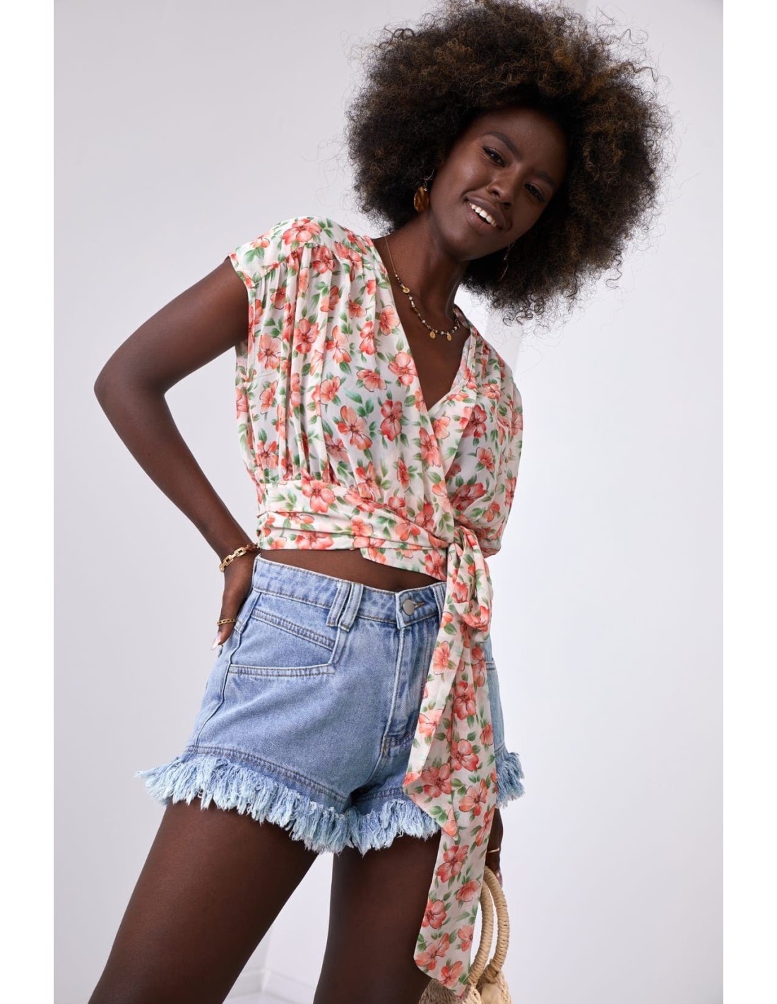 Bluza din sifon cu cravate in imprimeu floral, bej si coral 20450 - Magazin online - Boutique